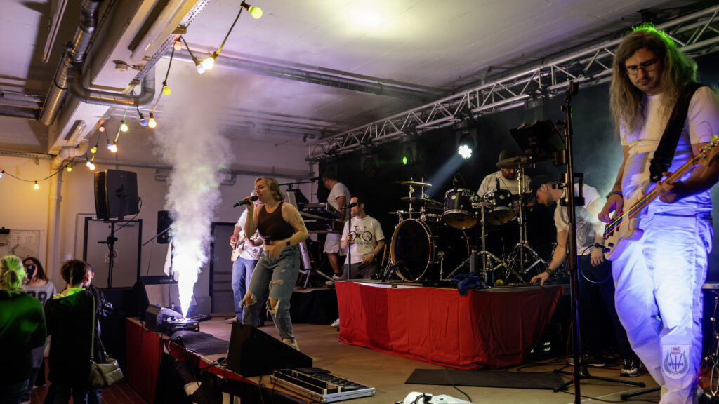 DSC1079 Verbessert RR -