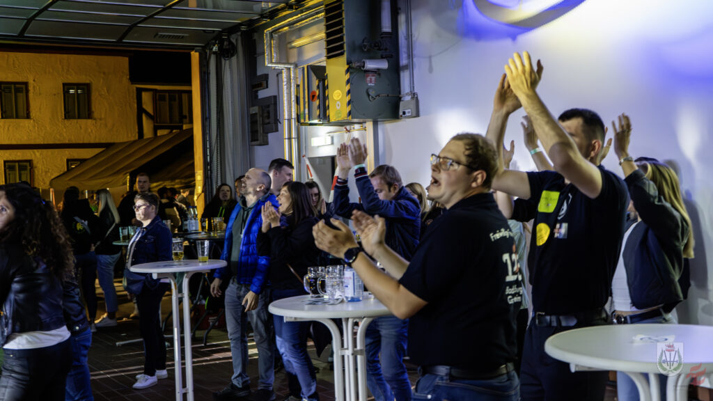 DSC1222 Verbessert RR -